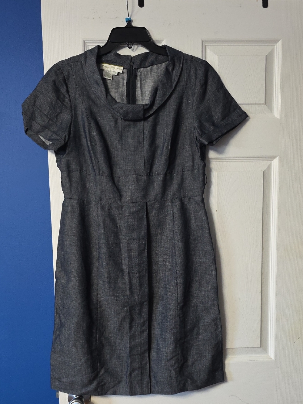 Morgan McFeeters Charcoal Short-Sleeve Shift Dress